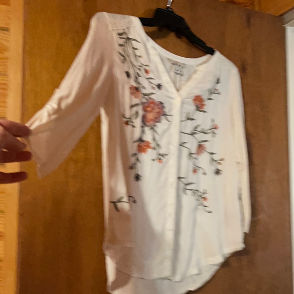 Embroidery top